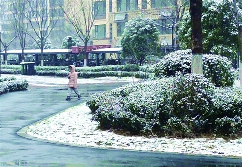 下雪天是孩子们最快乐的时光